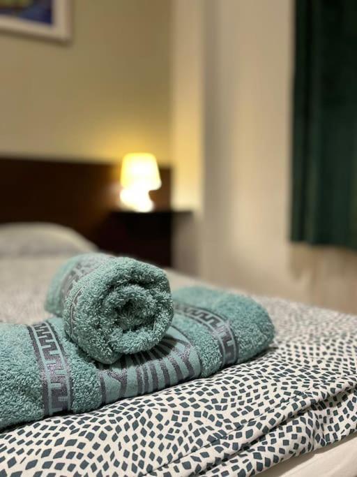 A13 Parliament Sunflower Cozy Apartment Budapest Luaran gambar