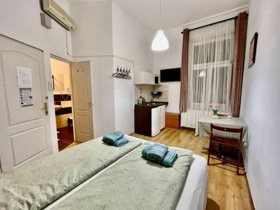 A13 Parliament Sunflower Cozy Apartment Budapest Luaran gambar